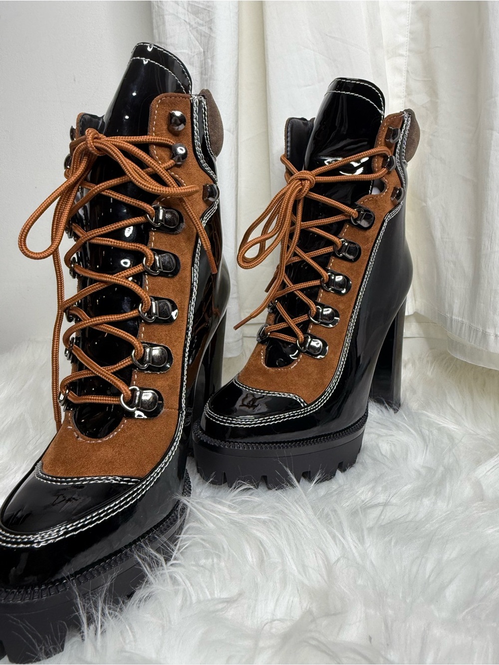 AZALEA WANG 
Black and Brown Lug Heel Lace-Up Women's Boots - Picture 5 of 7